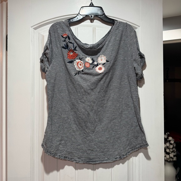 LOFT Floral Embroidered Top